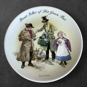 Wedgwood Collectors Plate 1986 Street Seller of Hot Green Peas John Finnie 8.5"
